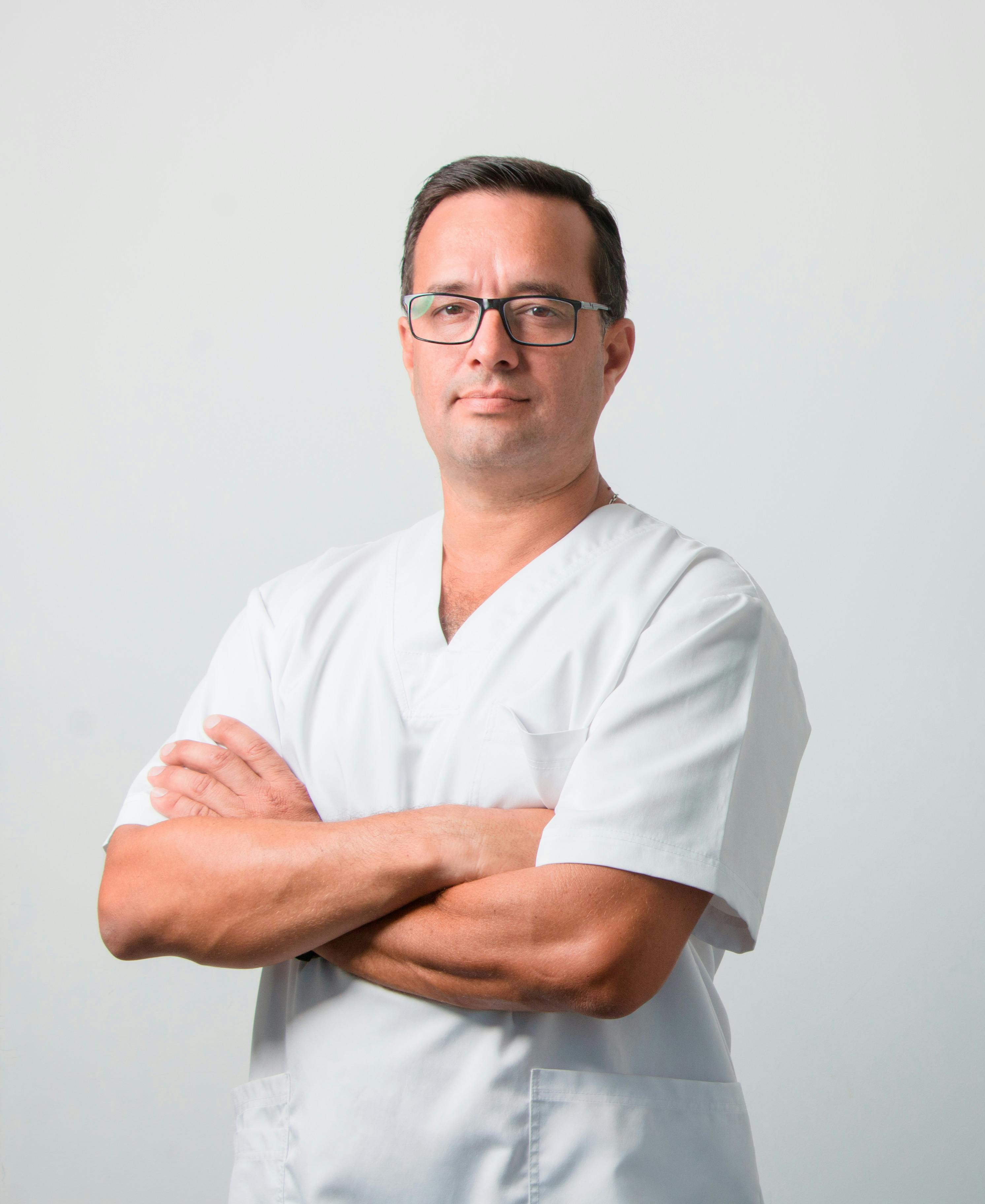 <strong> Alejandro V</strong>